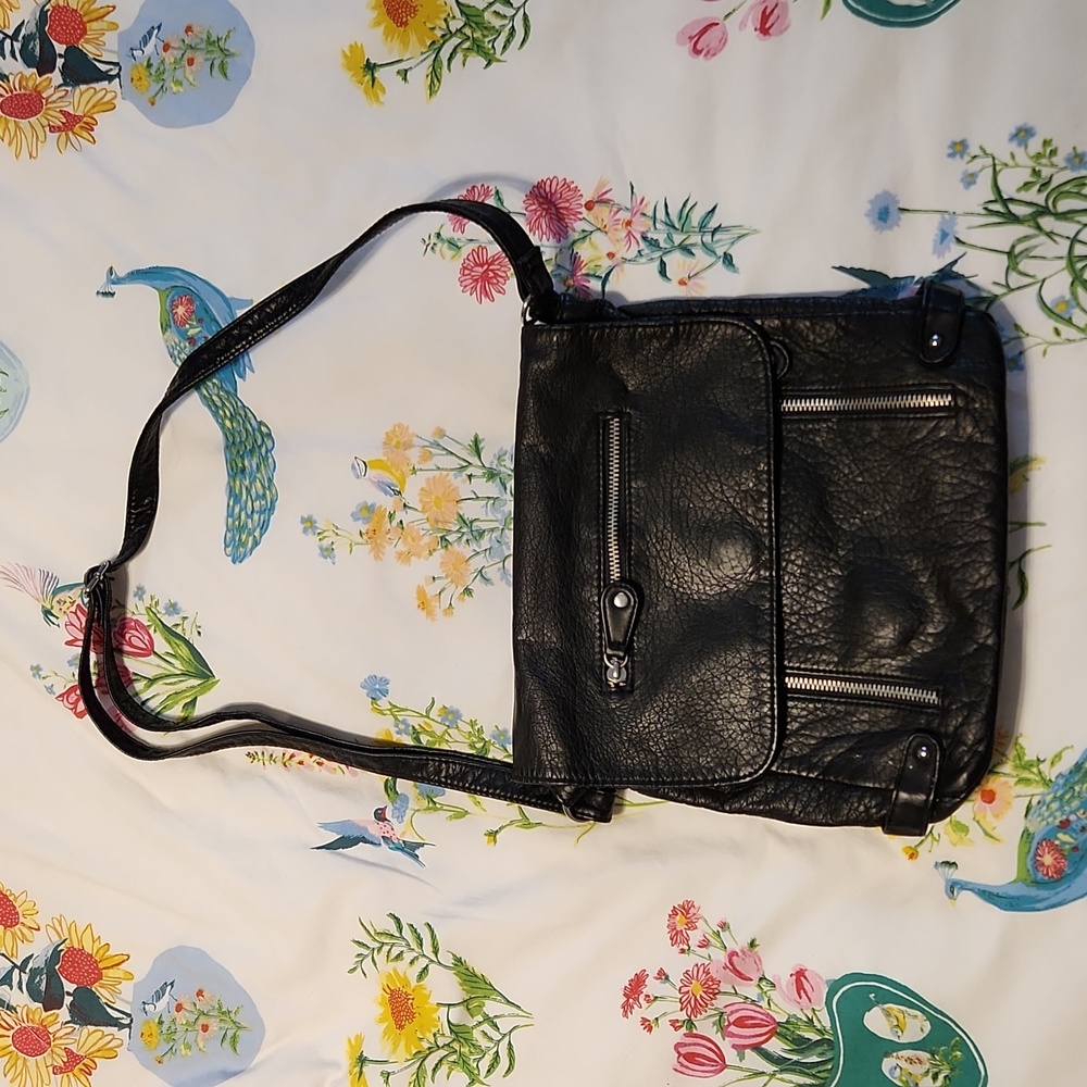 Black Leather effect shoulder/crossbody bag